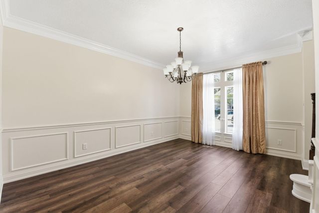 6406 Greenvale Lane, Houston, TX 77066