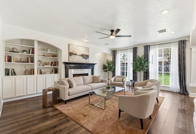 6406 Greenvale Lane, Houston, TX 77066