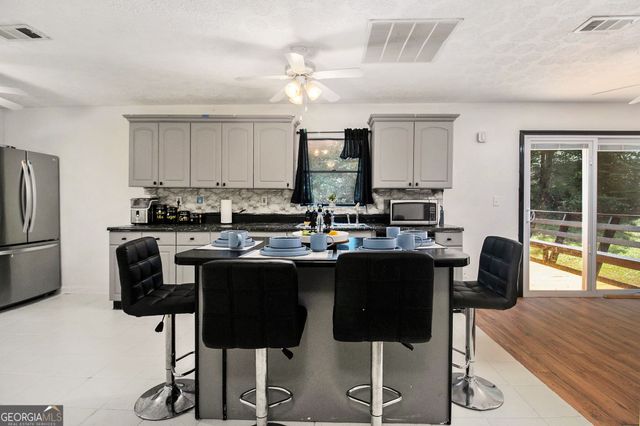 3808 Shane Court, Ellenwood, GA 30294