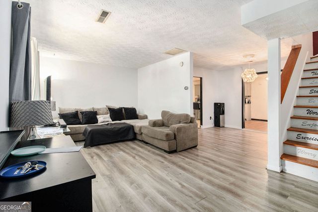 3808 Shane Court, Ellenwood, GA 30294