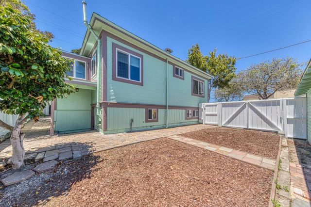 399 Hoffman Avenue, Monterey, CA 93940