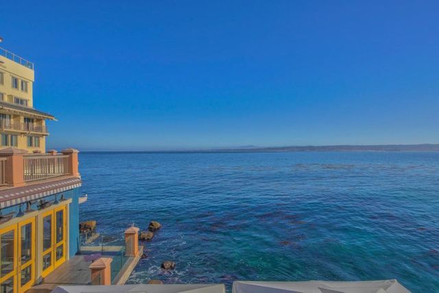 399 Hoffman Avenue, Monterey, CA 93940
