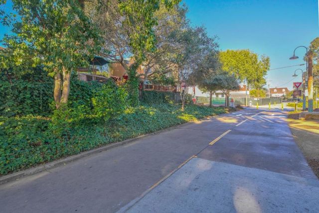 399 Hoffman Avenue, Monterey, CA 93940