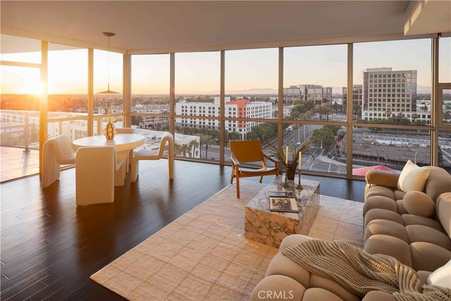 9 MacArthur Place 608, Santa Ana, CA 92707