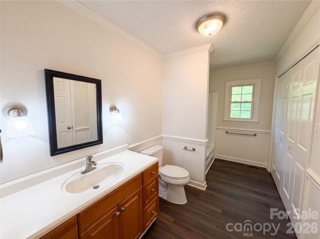 1614 Colfax Drive SE, Concord, NC 28025
