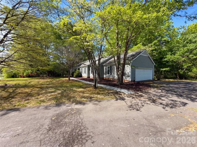 1614 Colfax Drive SE, Concord, NC 28025