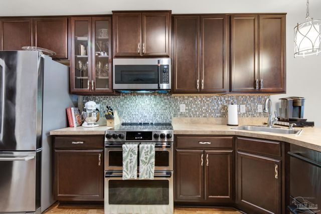 327 N Reus St, Pensacola, FL 32501