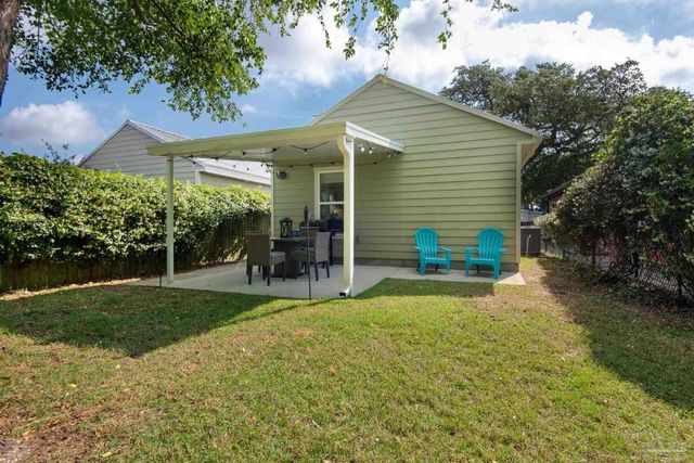 327 N Reus St, Pensacola, FL 32501