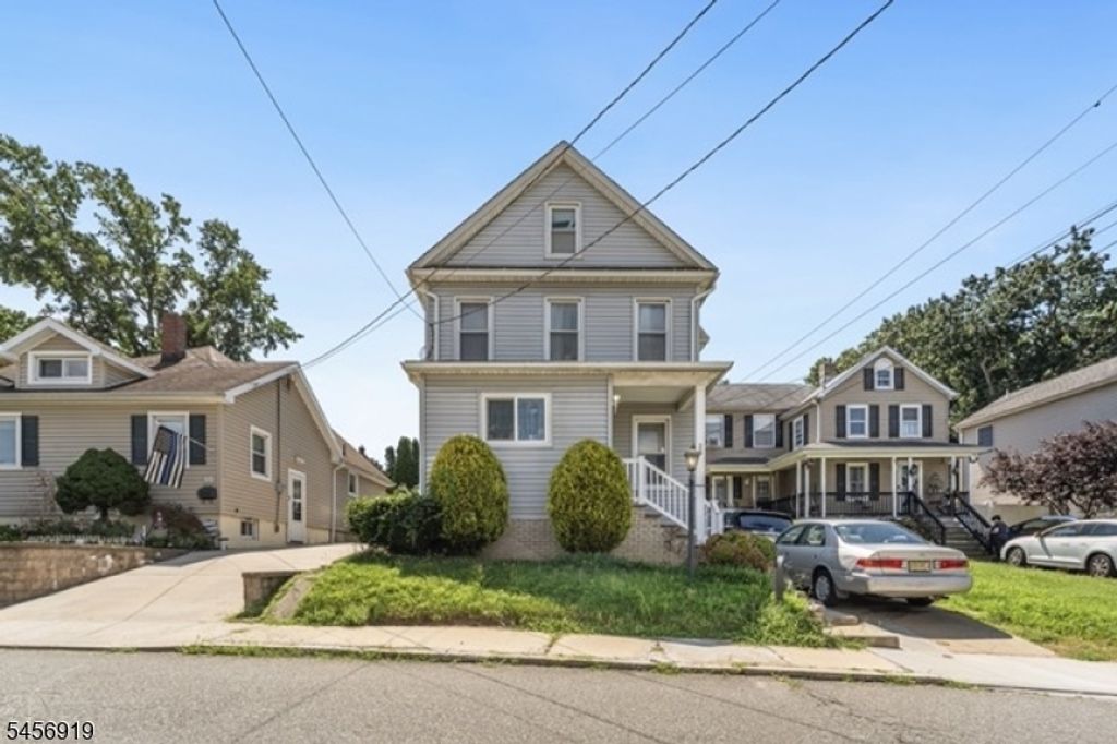 26 Dane St, Sayreville Boro, NJ 08872 — photo 2
