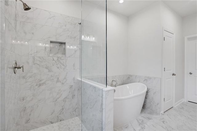 6001 Haviland Alley 42, Sugar Hill, GA 30518