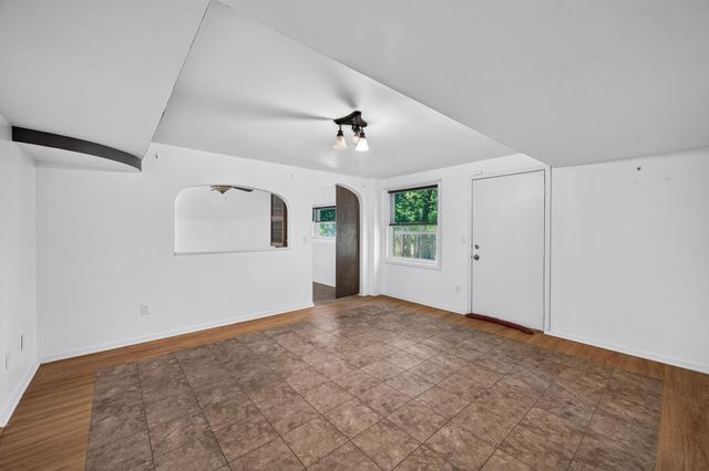 1901 Bloom Court, Hugo, MN 55038