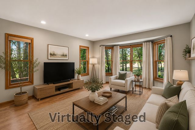 1901 Bloom Court, Hugo, MN 55038