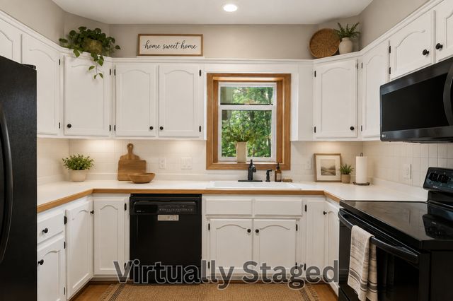 1901 Bloom Court, Hugo, MN 55038