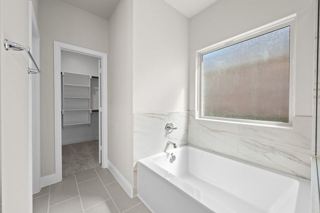 6933 Freight Train Lane, Fort Worth, TX 76036