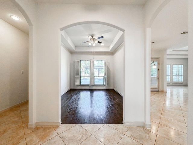 14 Spincaster Dr, Spring, TX 77389