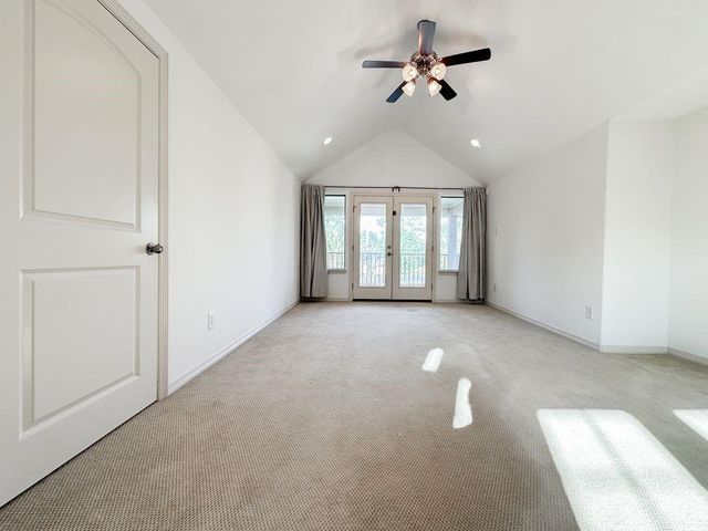 14 Spincaster Dr, Spring, TX 77389