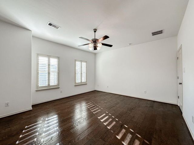 14 Spincaster Dr, Spring, TX 77389
