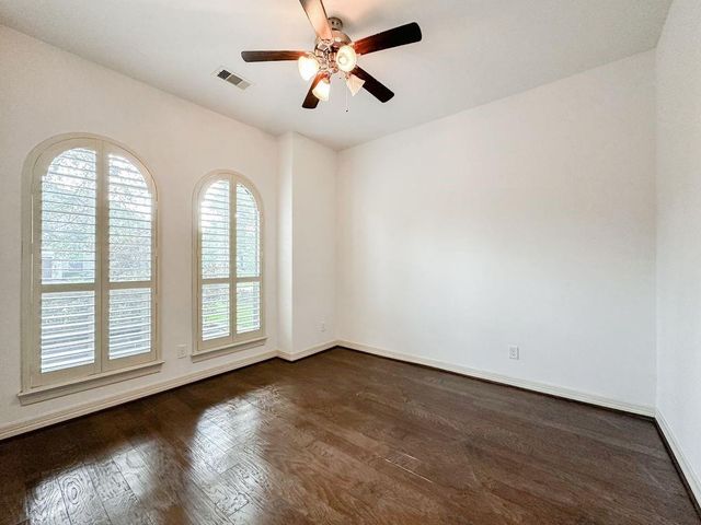 14 Spincaster Dr, Spring, TX 77389