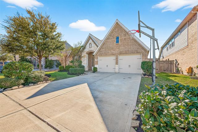 4522 Primrose Valley Lane, Fulshear, TX 77441