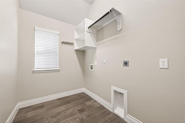 4522 Primrose Valley Lane, Fulshear, TX 77441