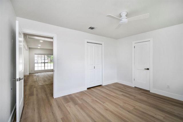 7210 Lumber Jack Drive, Houston, TX 77040