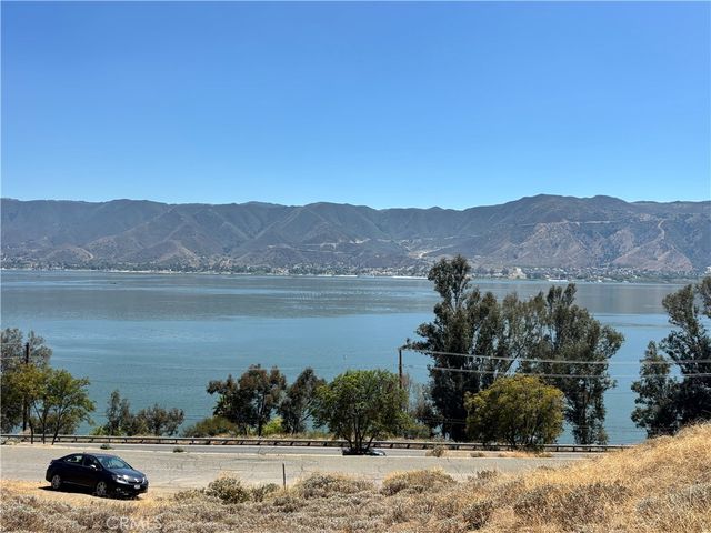 17452 Ryan Avenue, Lake Elsinore, CA 92530
