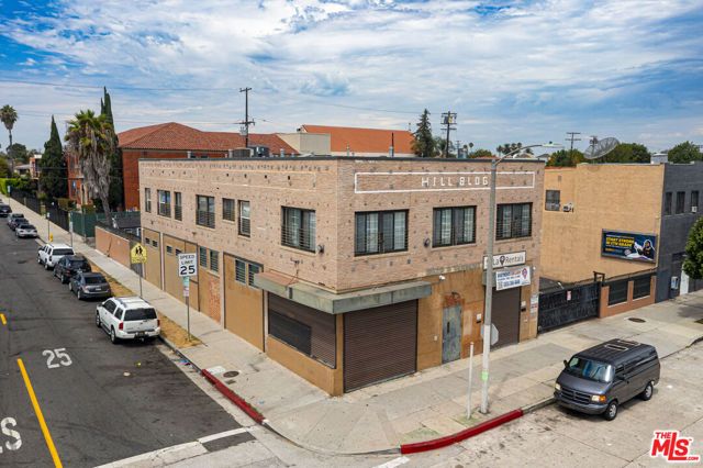 8629 S Vermont Avenue, Los Angeles, CA 90044