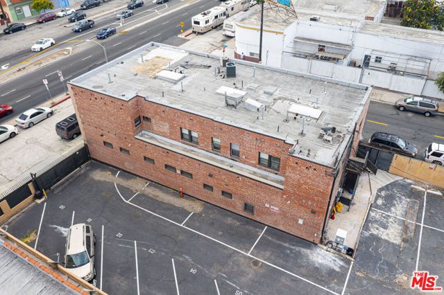 8629 S Vermont Avenue, Los Angeles, CA 90044