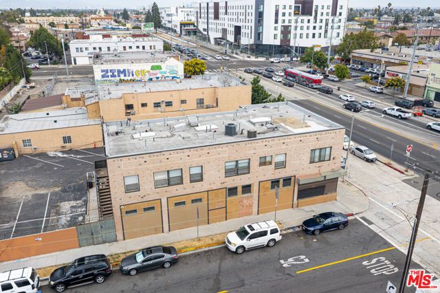 8629 S Vermont Avenue, Los Angeles, CA 90044