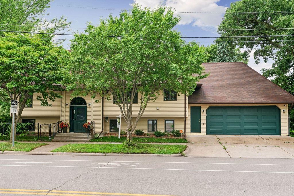 707 Hamline Avenue S, Saint Paul, MN 55116 — photo 2
