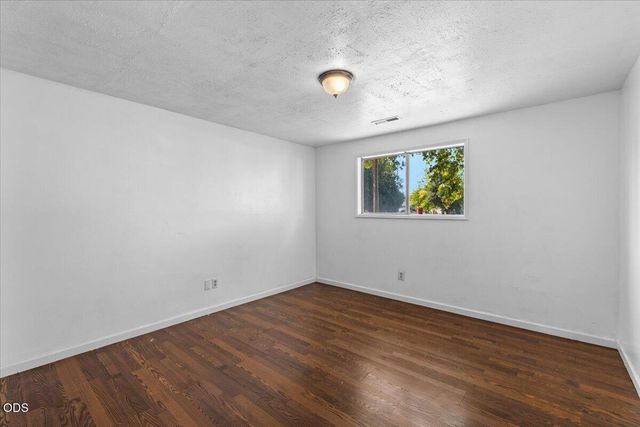 1310 Vista Drive, Central Point, OR 97502