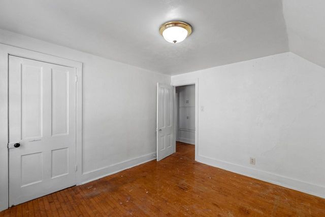 129 E JOHNSON STREET, Fond Du Lac, WI 54935