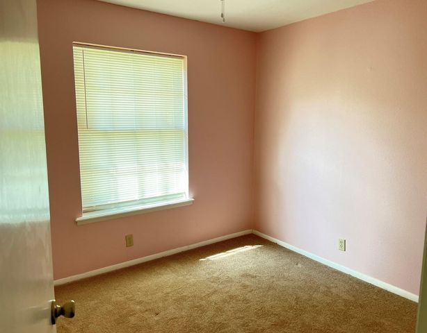 209 Red Bird Lane, Mexia, TX 76667