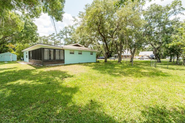 7302 Banyan Street, Fort Pierce, FL 34951