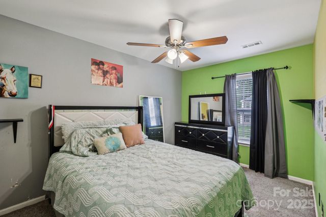 719 Dawn Circle, Charlotte, NC 28213