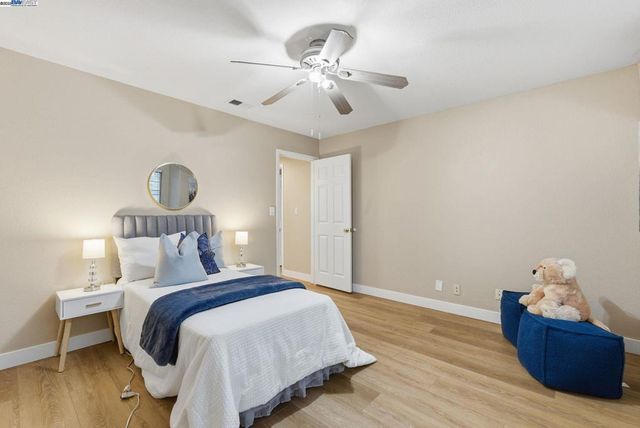 1660 1660 Tahoe Cir, Tracy, CA 95376