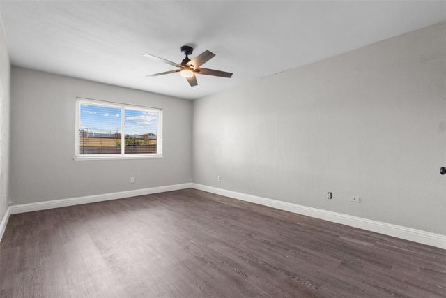 530 Edgemere Drive, Garland, TX 75043