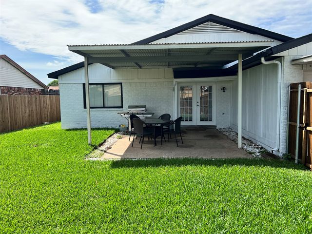 530 Edgemere Drive, Garland, TX 75043