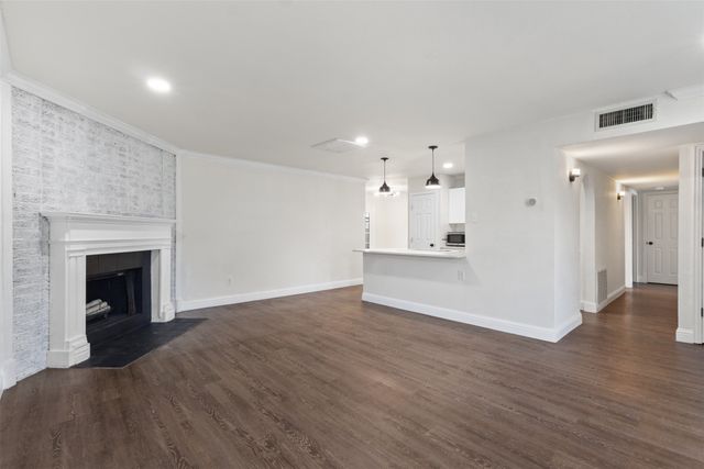 530 Edgemere Drive, Garland, TX 75043