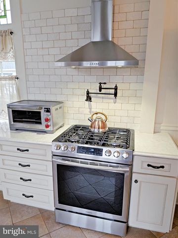 10334 OLD NATIONAL PIKE, Ijamsville, MD 21754