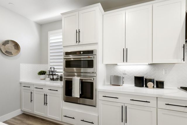 5097 Super Moon Way, Roseville, CA 95747