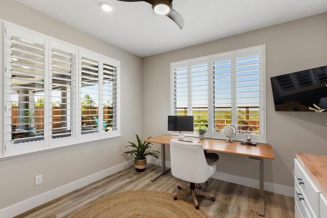 5097 Super Moon Way, Roseville, CA 95747