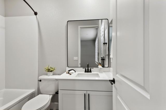 5097 Super Moon Way, Roseville, CA 95747