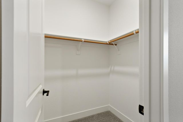 5097 Super Moon Way, Roseville, CA 95747