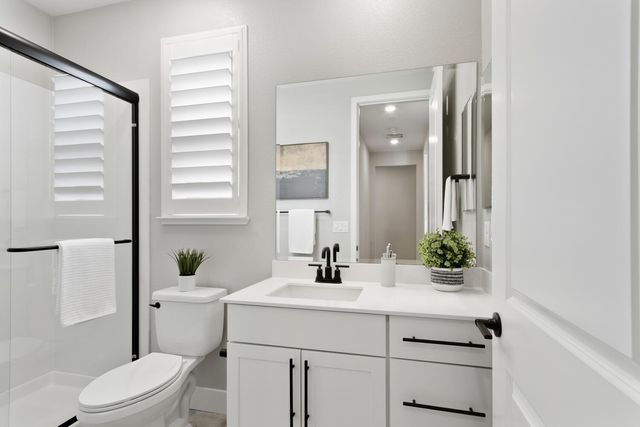 5097 Super Moon Way, Roseville, CA 95747