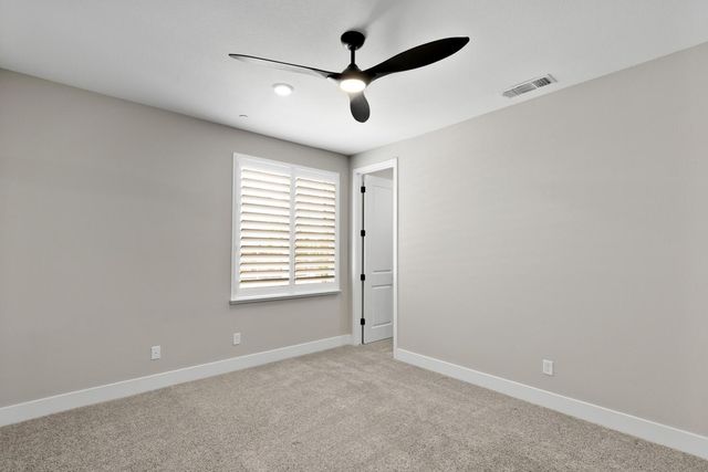 5097 Super Moon Way, Roseville, CA 95747