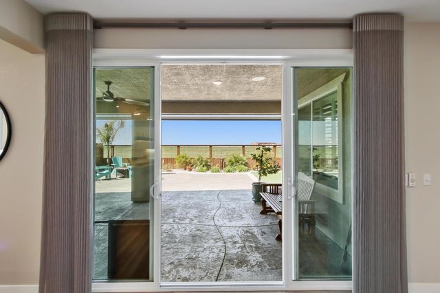 5097 Super Moon Way, Roseville, CA 95747