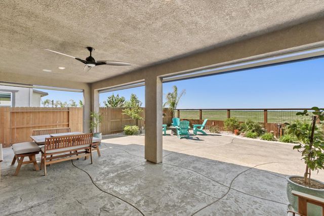 5097 Super Moon Way, Roseville, CA 95747