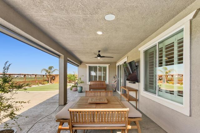 5097 Super Moon Way, Roseville, CA 95747