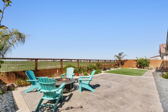 5097 Super Moon Way, Roseville, CA 95747